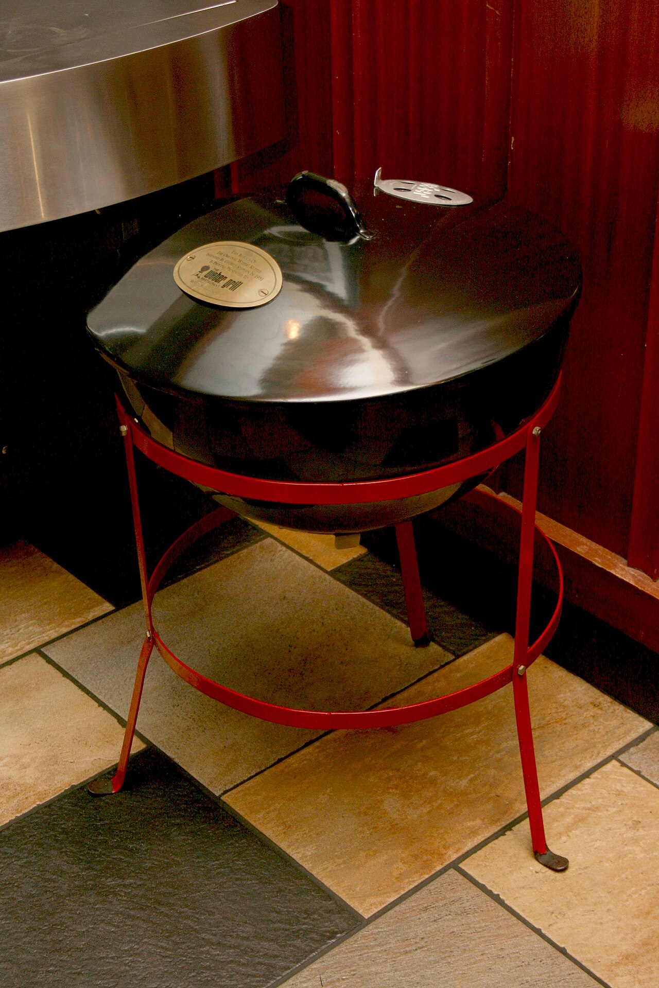 Weber Original Kettle 57 cm charcoal grill