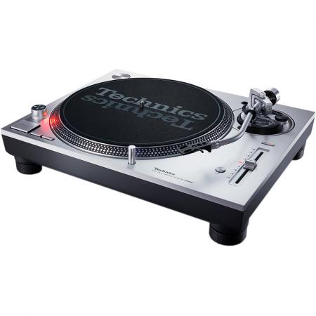 Technics SL-1200MK7 direct-drive turntable